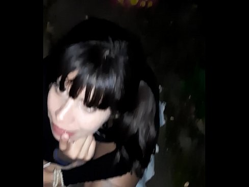 ❤️ Küçədə konfet qarşılığında penis şişib Porno pornoda az.sayhentai.ru ❌
