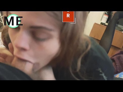 ❤️ Boğaz siki, cırıq külotlu çorap və cırıq dabanlarla tanış olmaq xoşdur Porno pornoda az.sayhentai.ru ❌